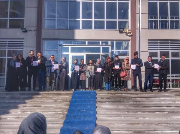 Yunak Anadolu İmam Hatip Lisesi Fotoğrafı